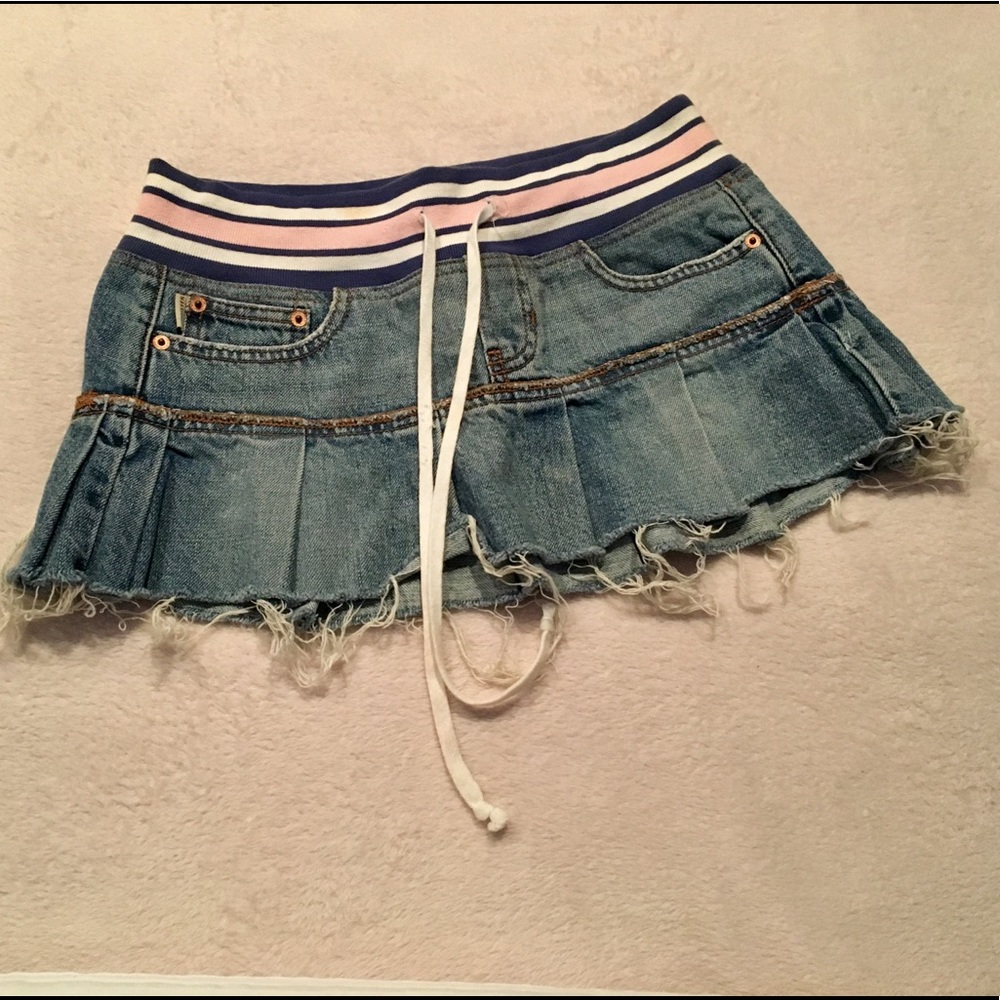 Denim skirt